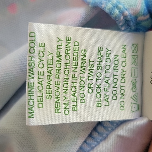 Lilly Pulitzer Colorful Blouse Blue and Pink Split Neck Top Long Sleeve Small - Picture 9 of 9